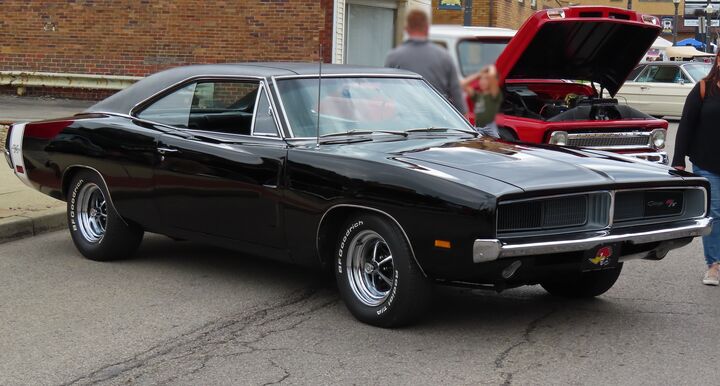 Dodge Charger clásico: de Bullitt al Daytona de 330 km/h