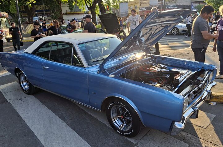 Dodge GTX: el muscle car argentino del 318