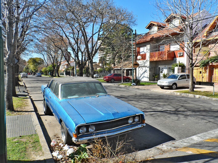 Fairlane contra Coronado: el V8 de Ford frente a la caja automática