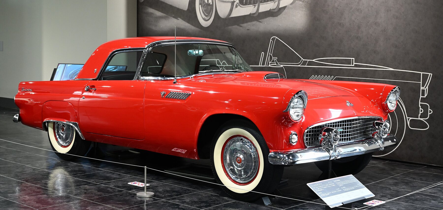 Ford Thunderbird 1955, el biplaza original.