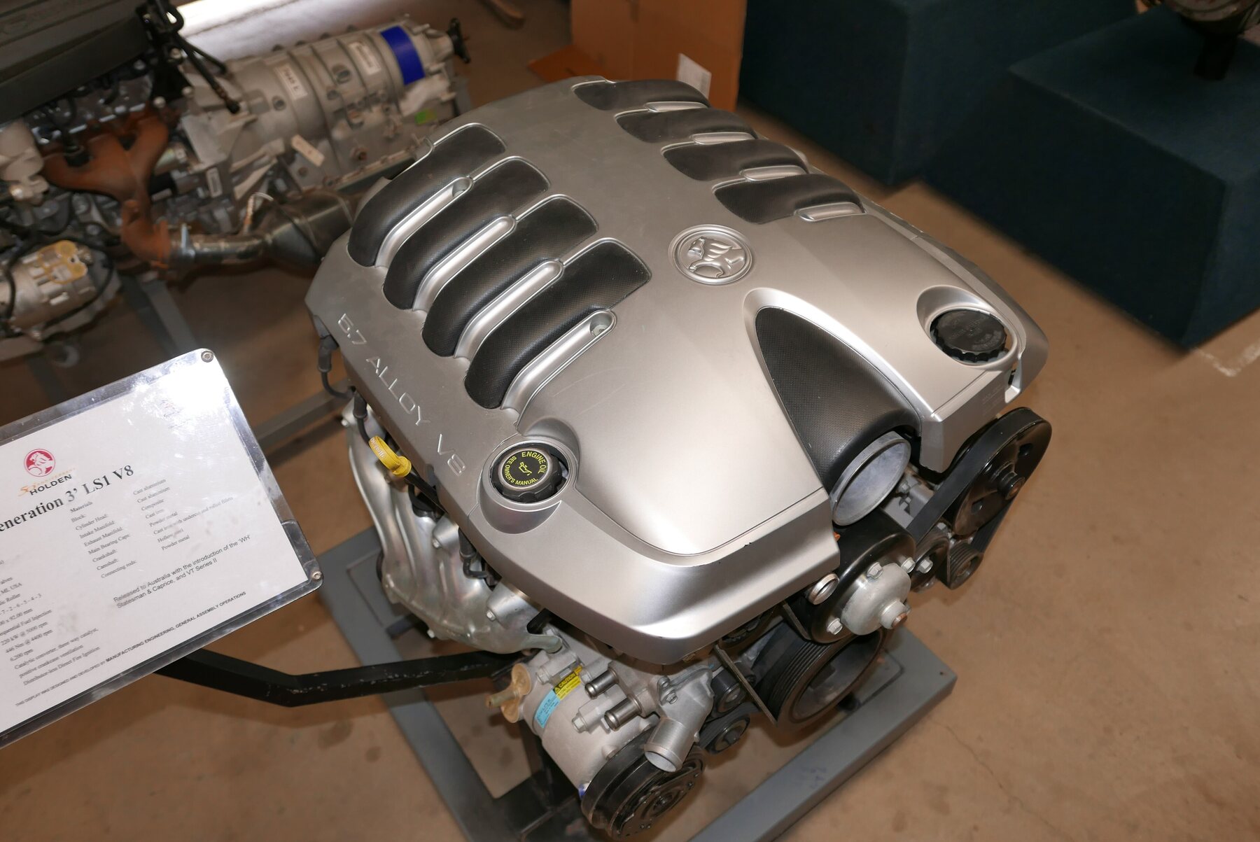 V8 LS1 de 5.665 cm³ exhibido en el National Holden Motor Museum de Echuca, Australia.