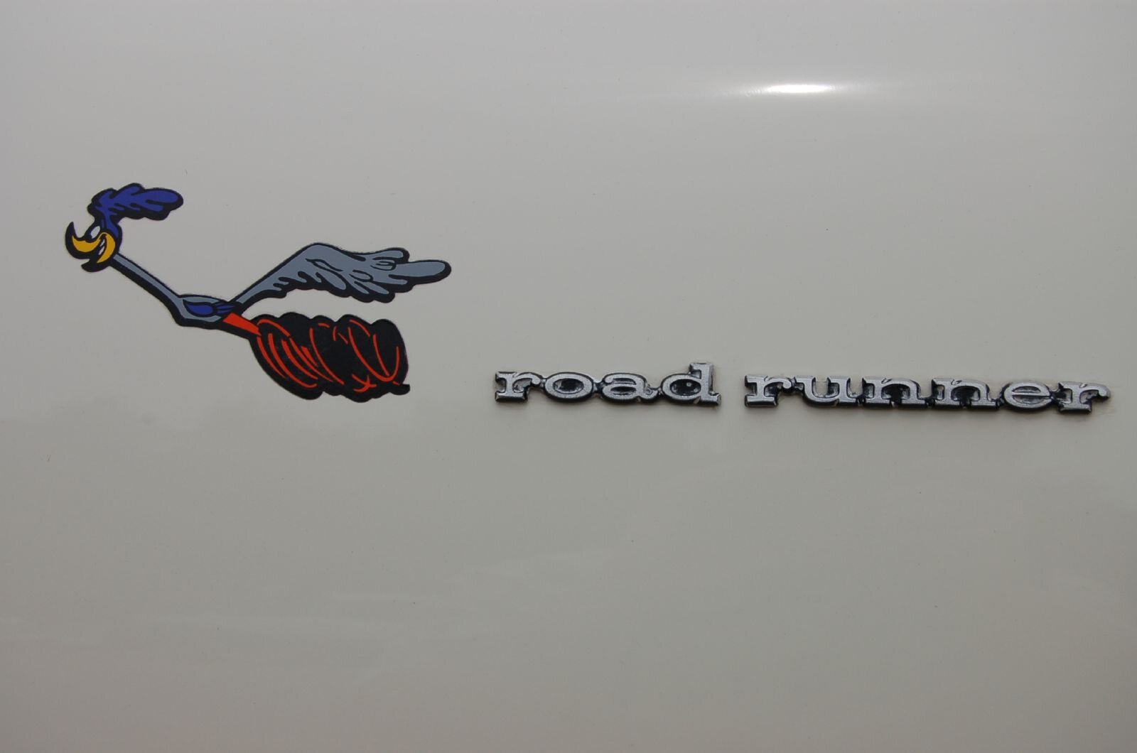 El Correcaminos pintado en un Road Runner 1969.