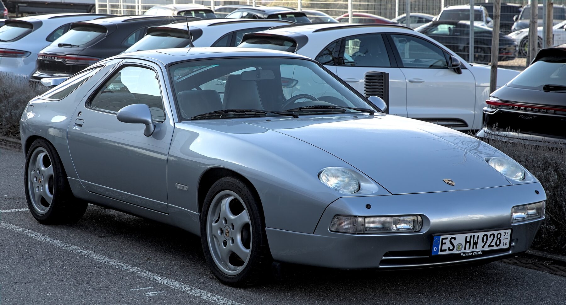 Porsche 928 GTS, la última versión del modelo, en Filderstadt, Alemania.