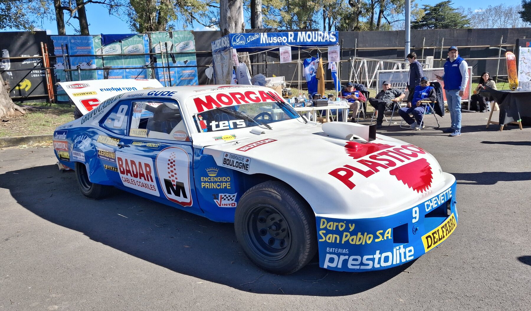 Réplica del Chevrolet Chevy 1992 de Roberto Mouras, del Museo Roberto J. Mouras, en el Gran Premio Buenos Aires 2025.