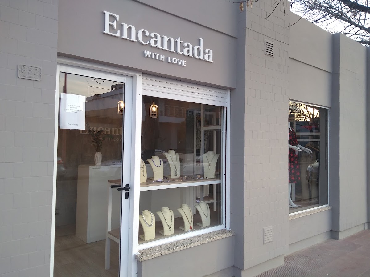 Encantada WITH LOVE