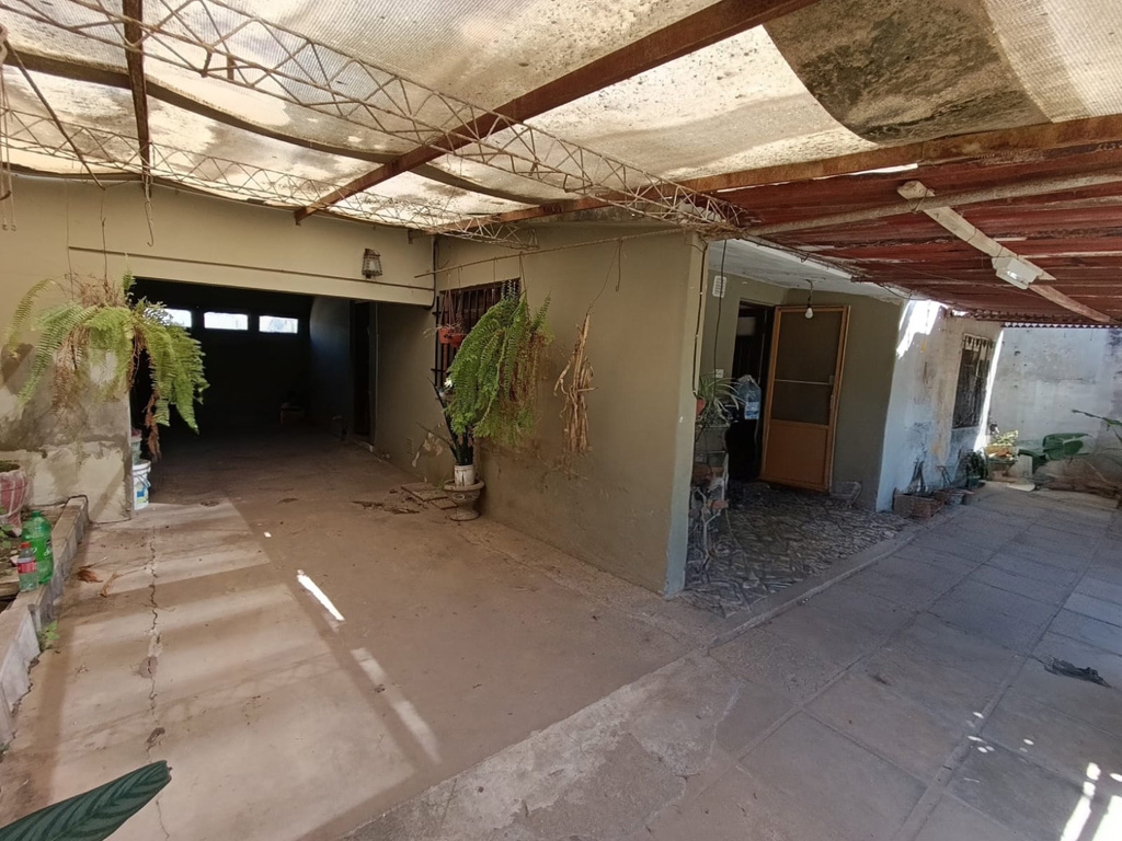 SE VENDE CASA EN ARROYITO, miniatura