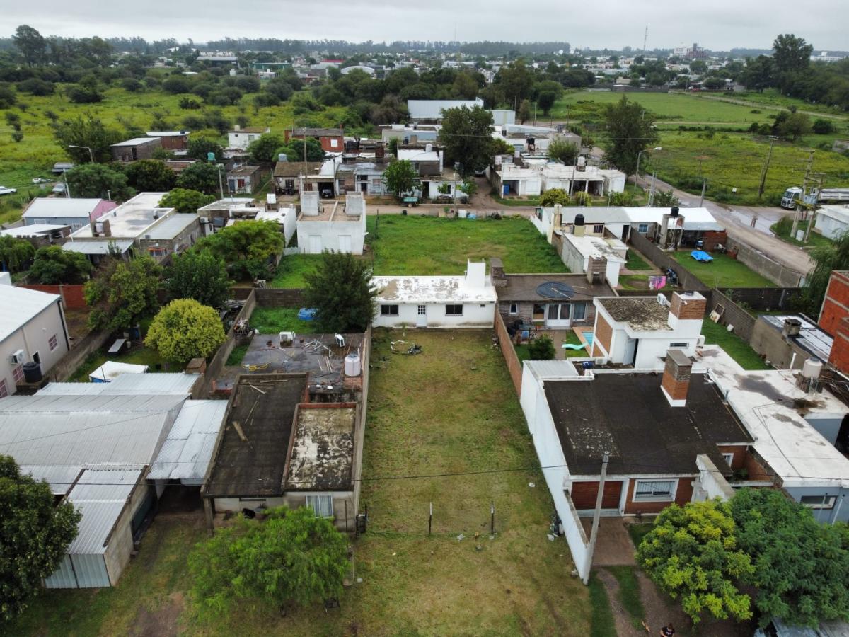 SE VENDE MONOAMBIENTE EN ARROYITO, miniatura
