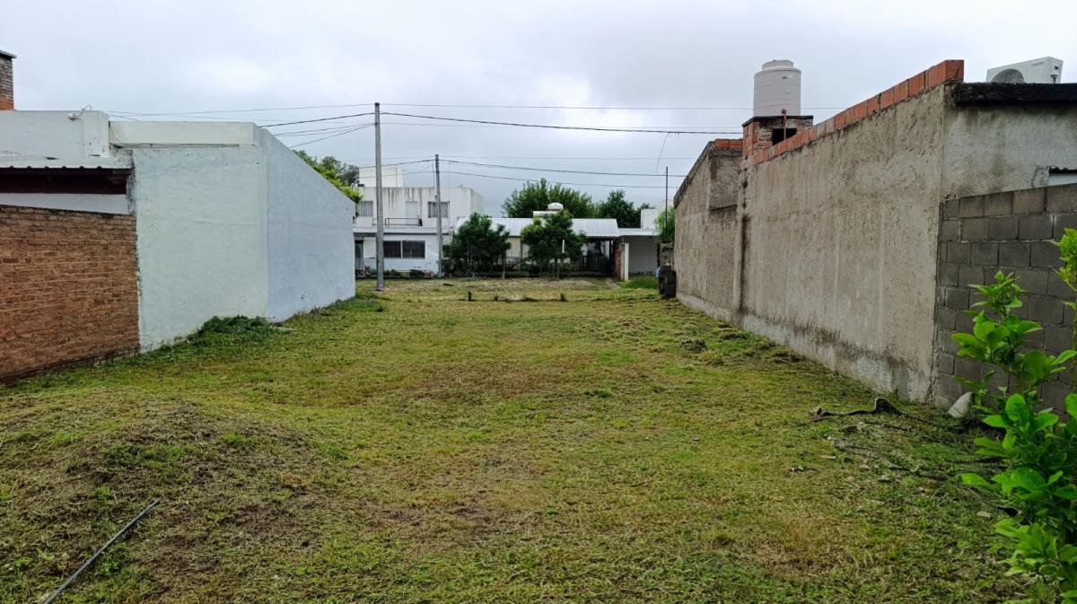 SE VENDE MONOAMBIENTE EN ARROYITO, miniatura