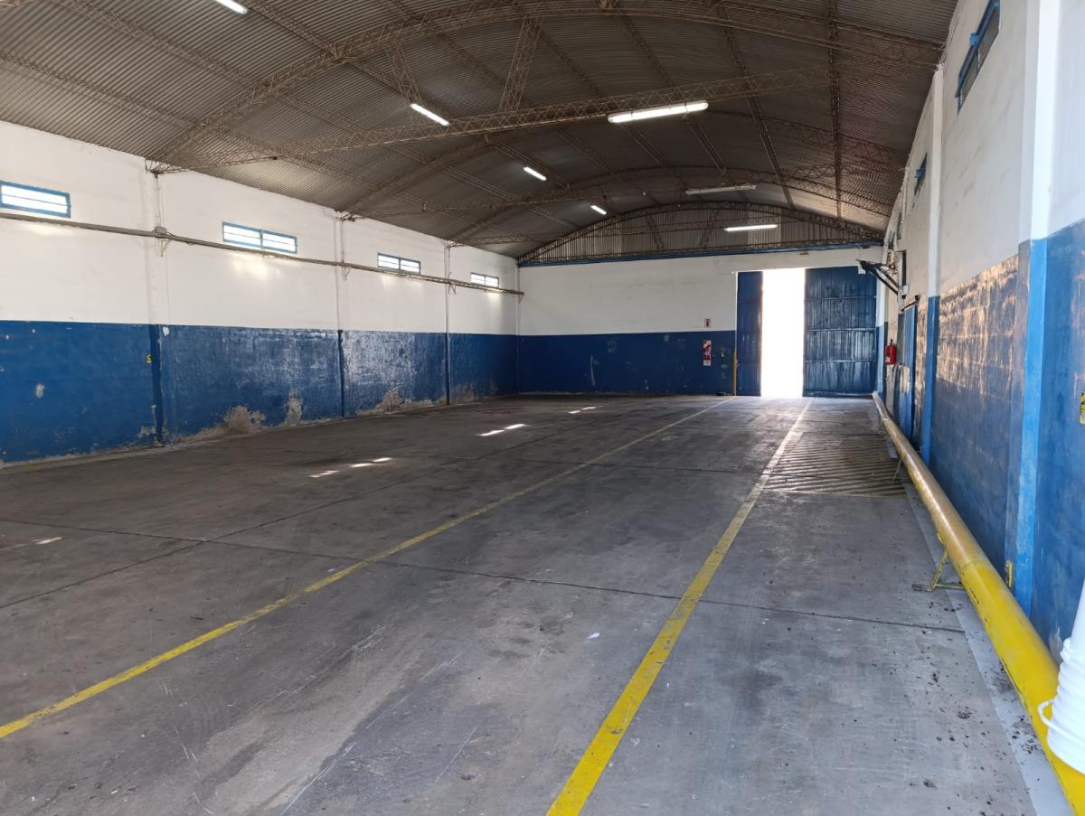 SE VENDE GALPONES FRENTE RUTA 19 - ARROYITO, miniatura