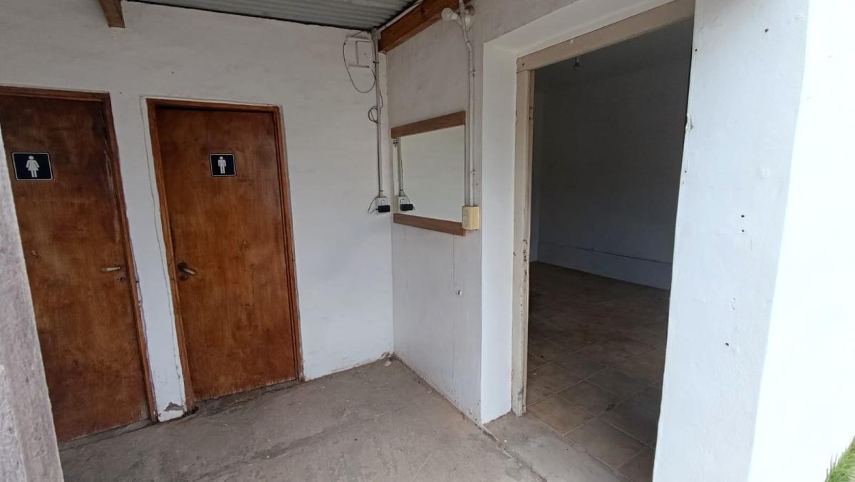 SE VENDE GALPON EN ARROYITO, miniatura