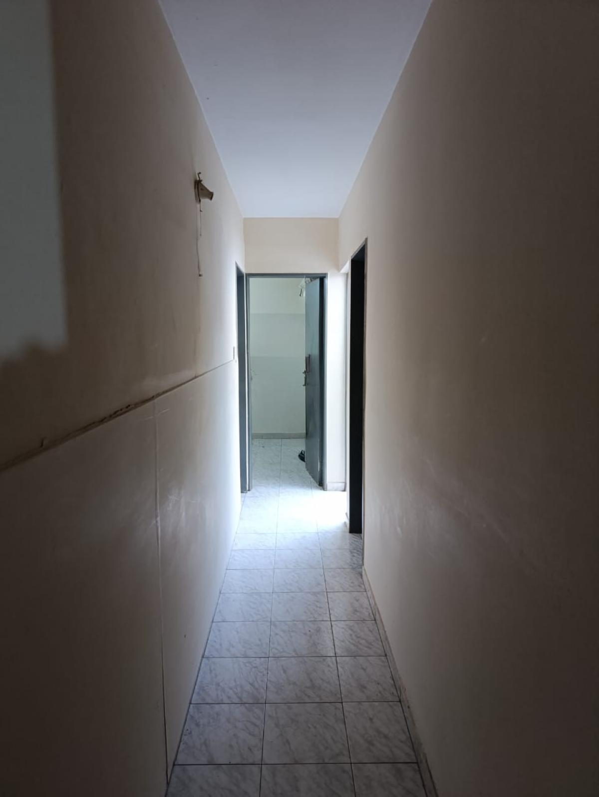 SE VENDE 2 LOCALES COMERCIALES Y 2 DEPARTAMENTOS EN ARROYITO (ZONA CENTRO), miniatura